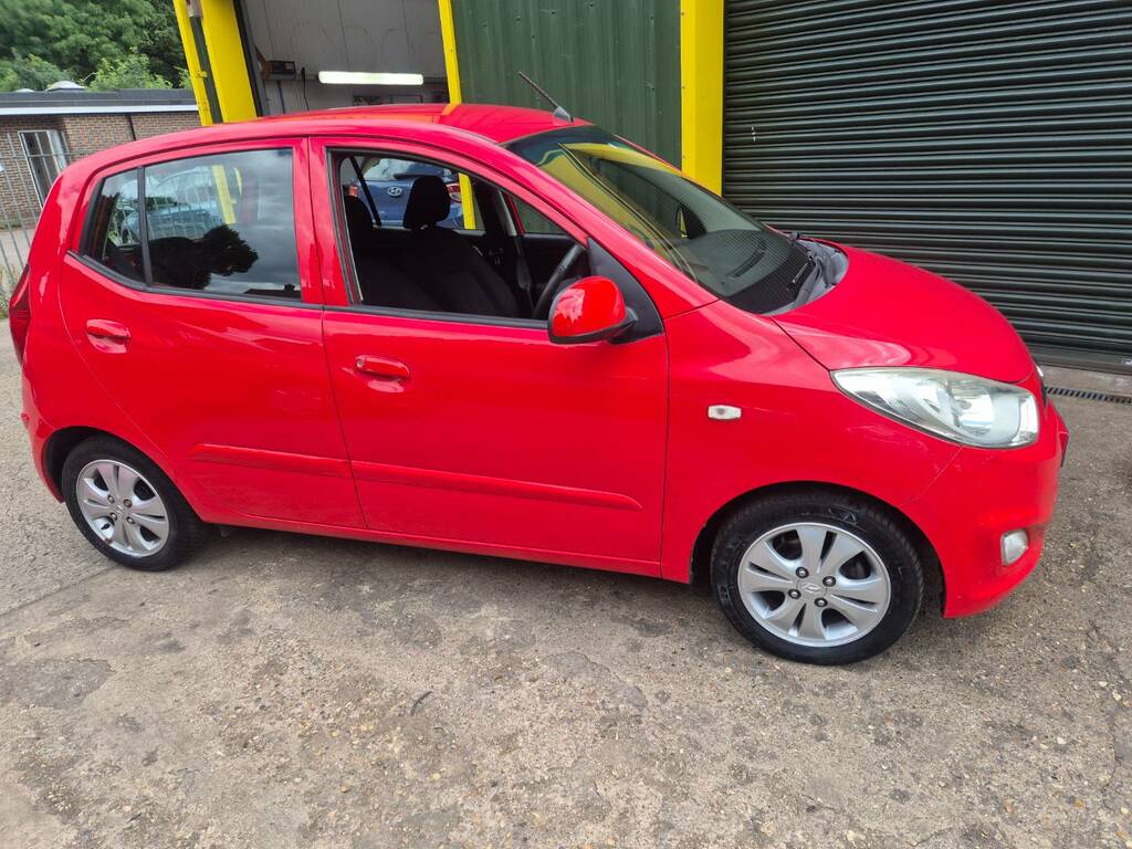 Hyundai I10 1.2 Active Red #6