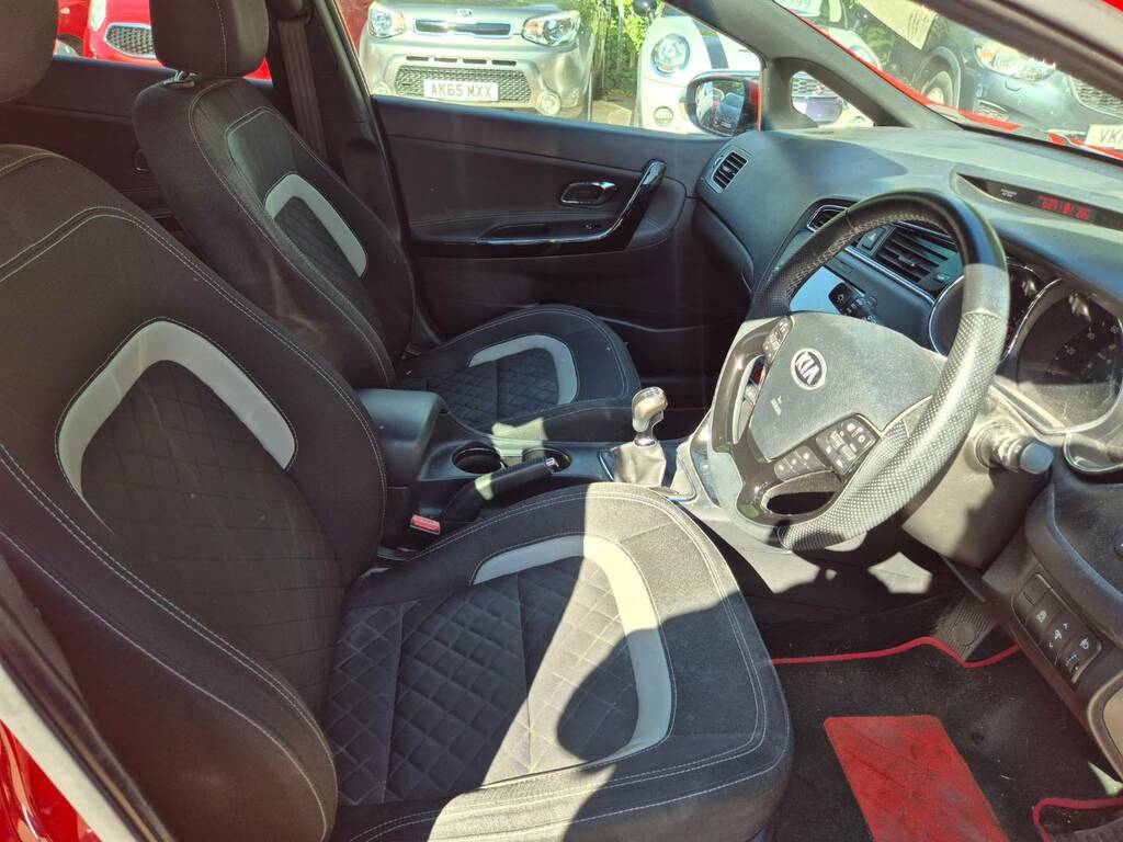 Kia Ceed 1.0T Gdi Isg Gt-line LG18LSV Red #5