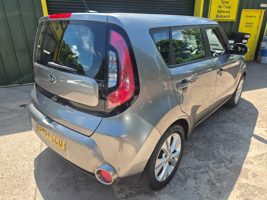 Kia Soul 1.6 Gdi Connect Plus Suv Euro 5 Red #8