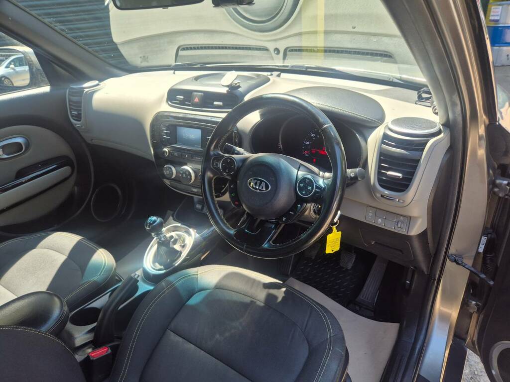 Kia Soul 1.6 Gdi Connect Plus Suv Euro 5 Red #15