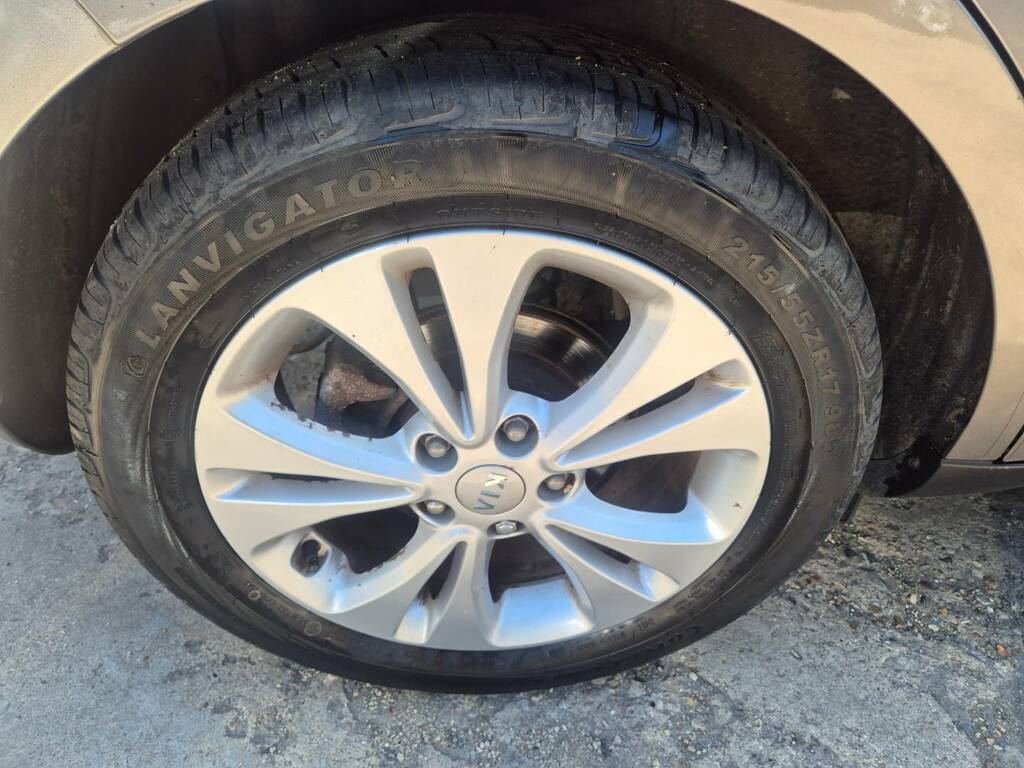 Kia Soul 1.6 Gdi Connect Silver #6