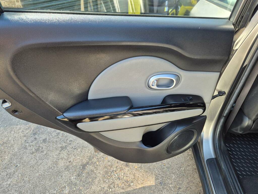 Kia Soul 1.6 Gdi Connect Plus Suv Euro 5 Red #35