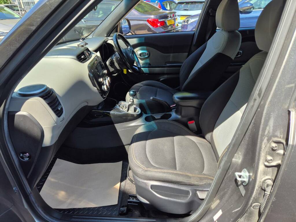 Kia Soul 1.6 Gdi Connect Plus Suv Euro 5 Red #36