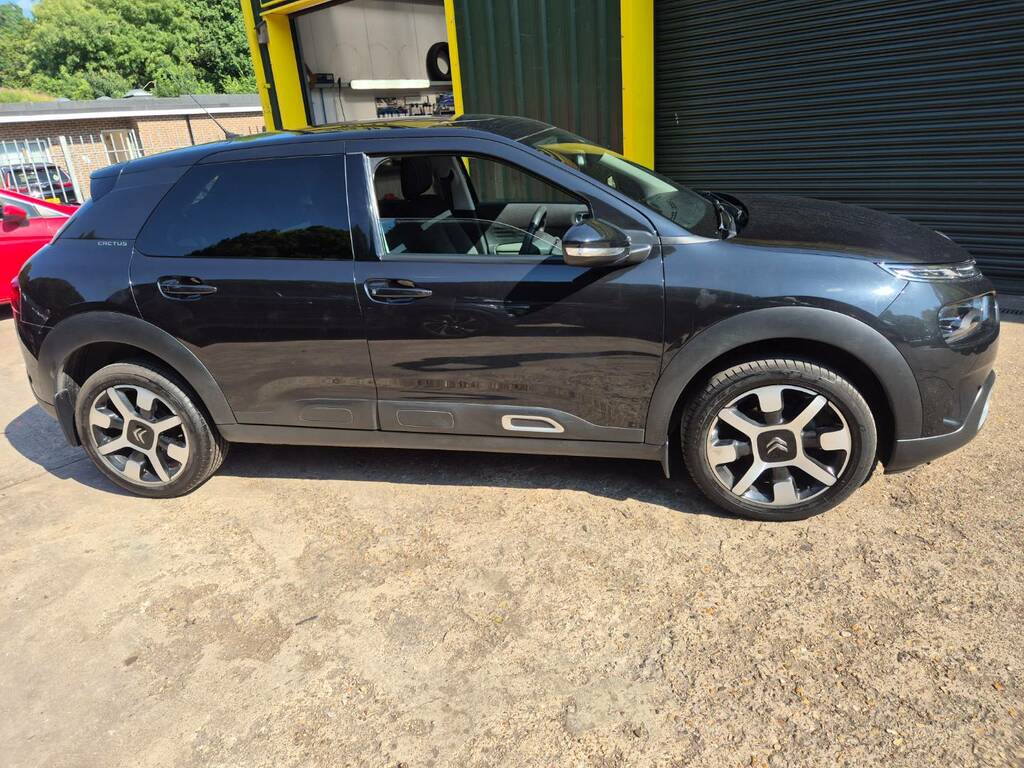 Citroen C4 Cactus 1.2 Puretech Flair 6 Speed Black #5