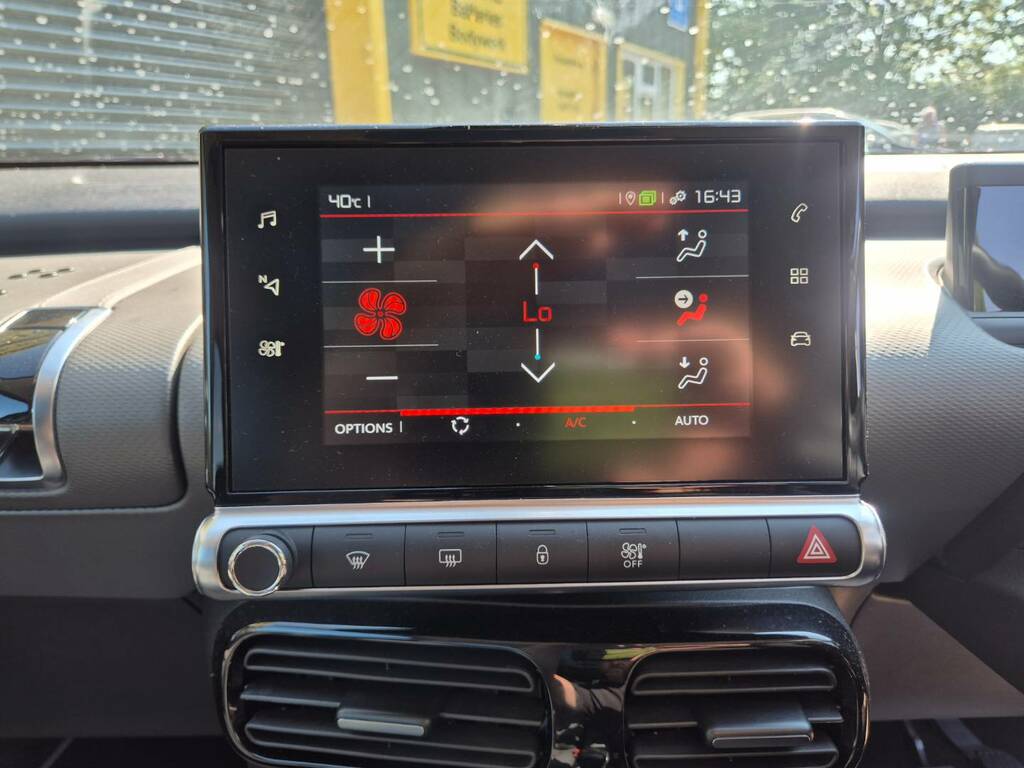 Citroen C4 Cactus #28