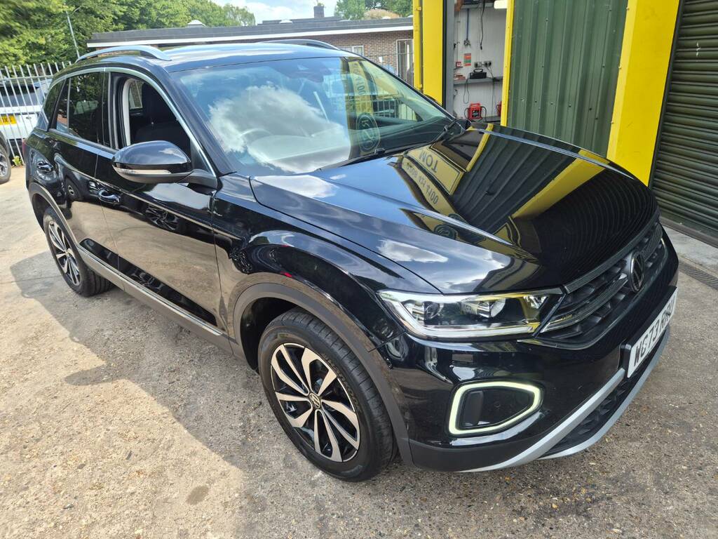 Volkswagen T-Roc 1.5 Tsi Style Dsg WG73RRU Black #3