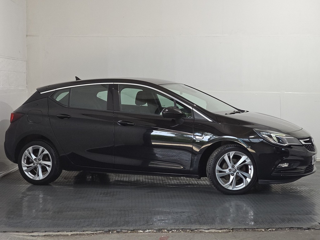 Vauxhall Astra I Turbo Sri Nav Black #5
