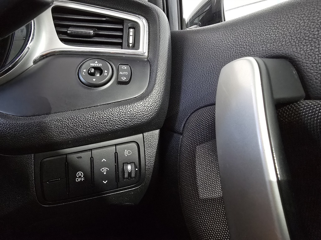 Kia Ceed 1.6L 2 Silver #43