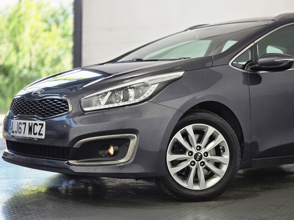 Kia Ceed 1.6L 2 Silver #17