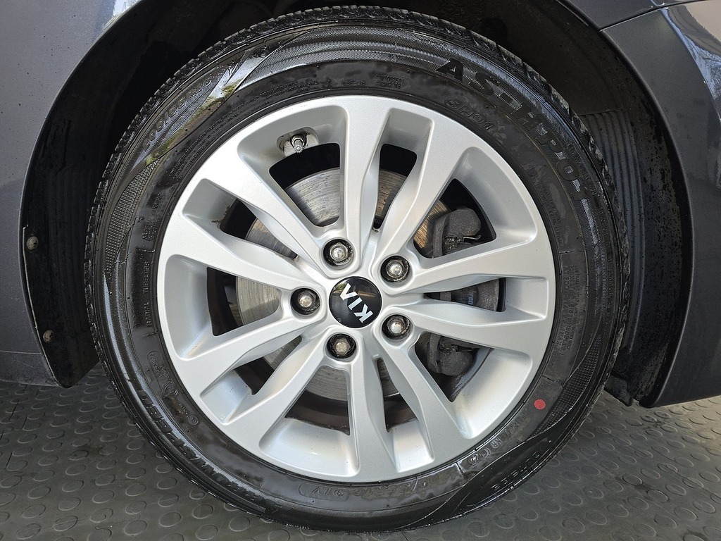 Kia Ceed 1.6L 2 Silver #73