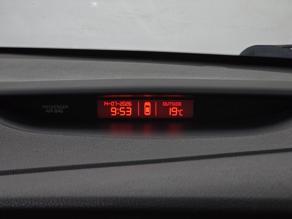 Kia Ceed 1.6L 2 Silver #54