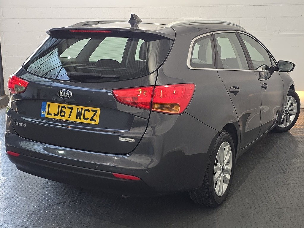 Kia Ceed 1.6L 2 Silver #39