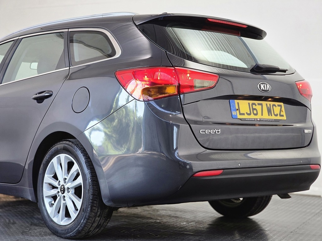 Kia Ceed 1.6L 2 Silver #30