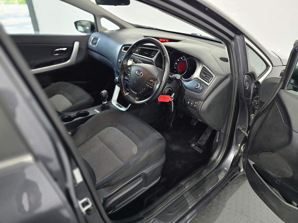 Kia Ceed 1.6L 2 Silver #66
