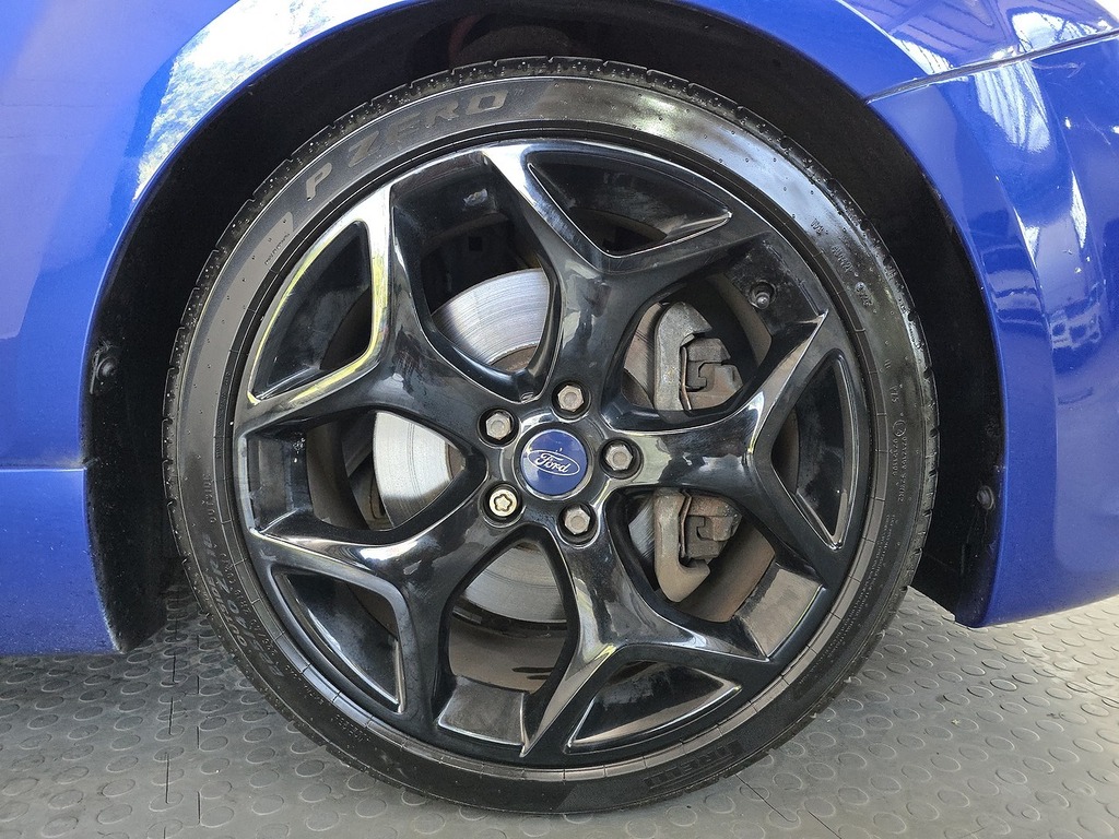 Ford Focus Grey #72