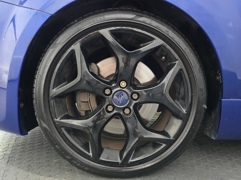 Ford Focus Grey #73