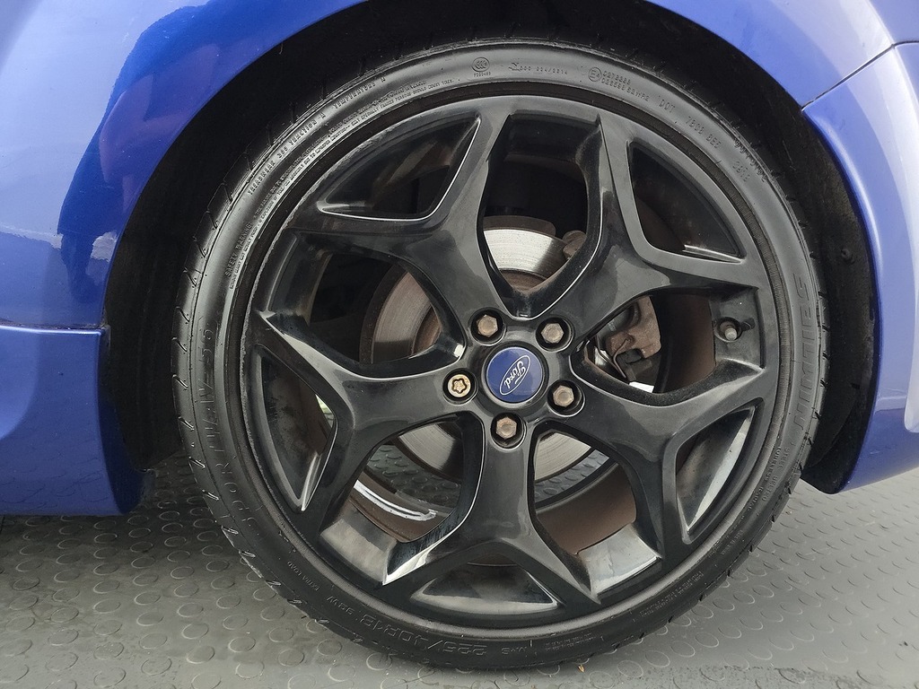 Ford Focus Grey #74