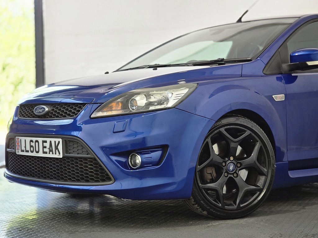 Ford Focus Grey #19