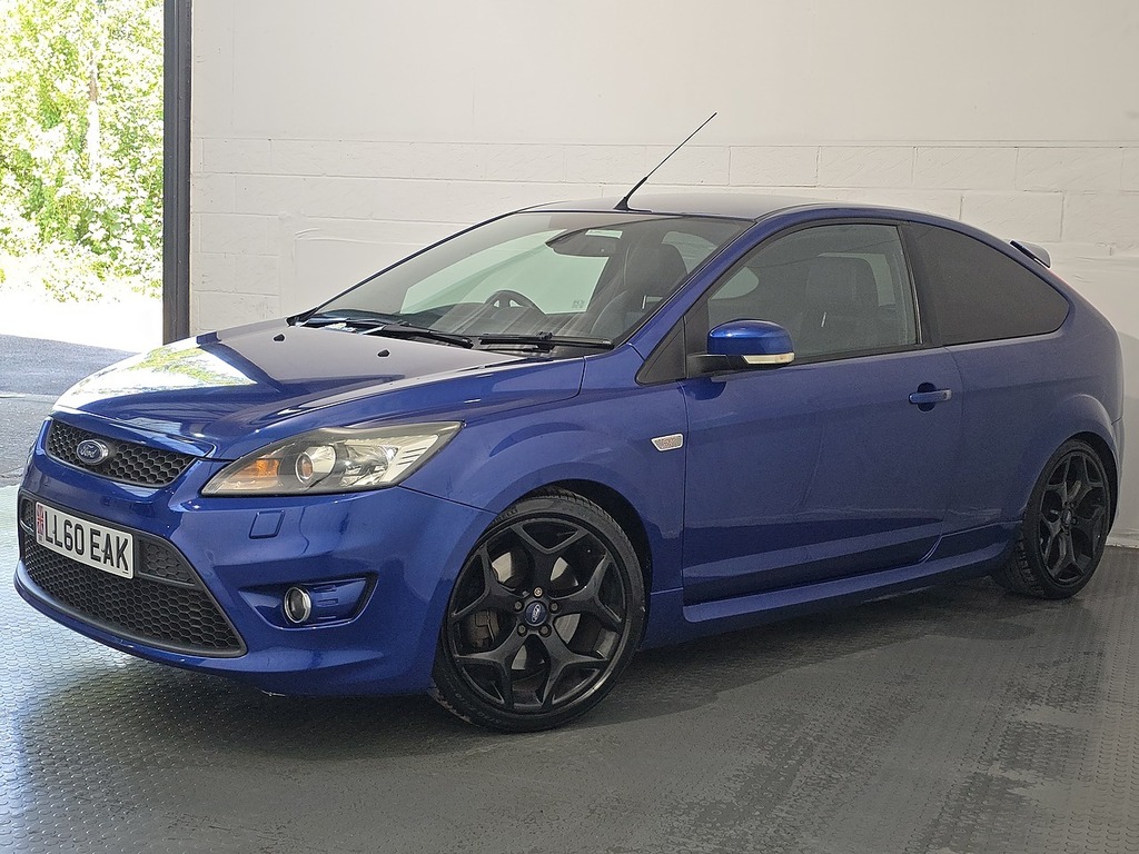 Ford Focus Grey #22