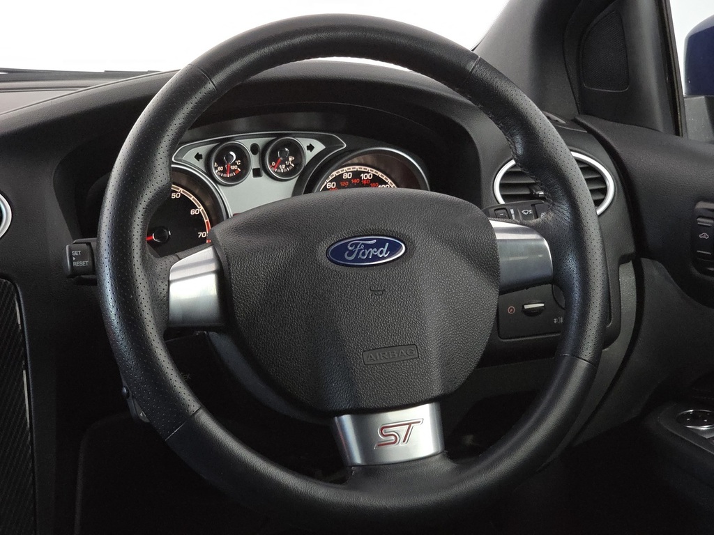 Ford Focus Grey #67
