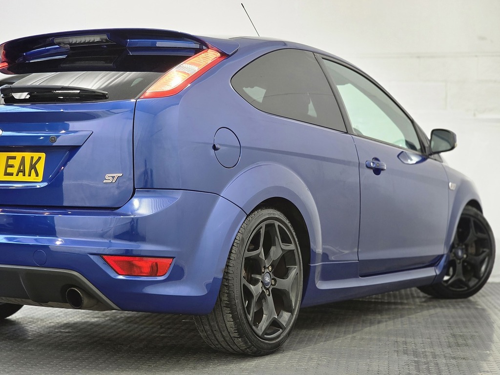 Ford Focus Grey #40