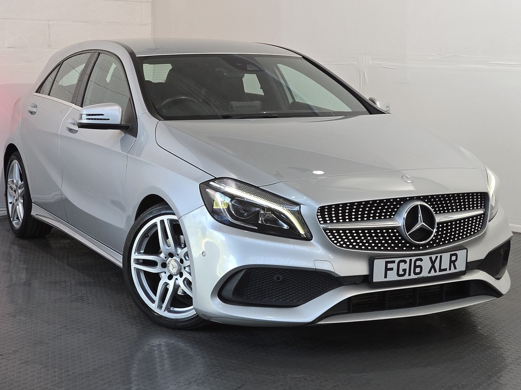 Mercedes-Benz A Class A180 Amg Line Silver
