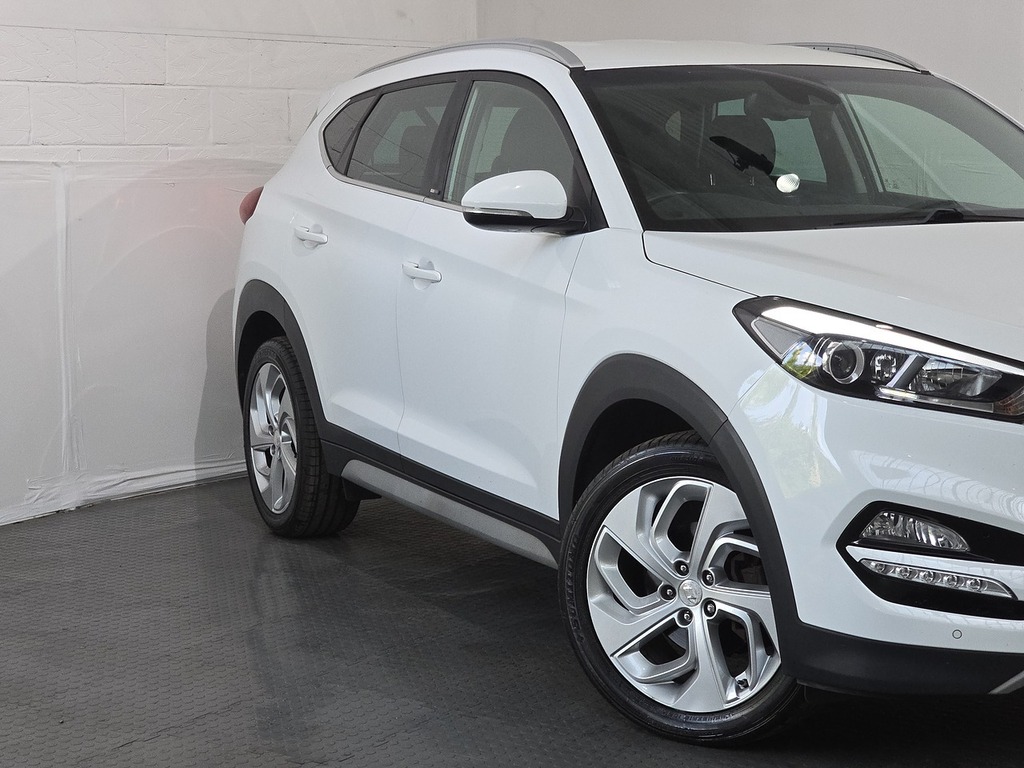 Hyundai Tucson T-gdi Sport Edition White #6