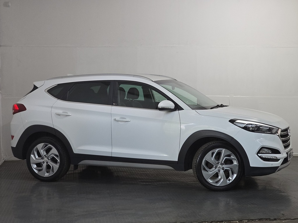 Hyundai Tucson T-gdi Sport Edition White #3