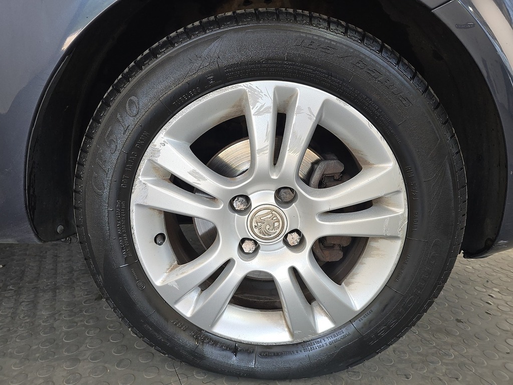Vauxhall Corsa 1.2 Sxi 16V Silver #23