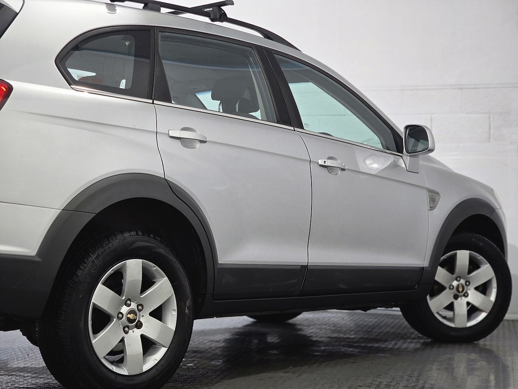 Chevrolet Captiva Vcdi Ls Silver #31