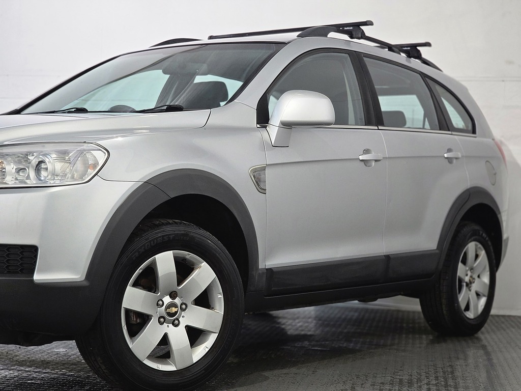 Chevrolet Captiva Vcdi Ls Silver #15