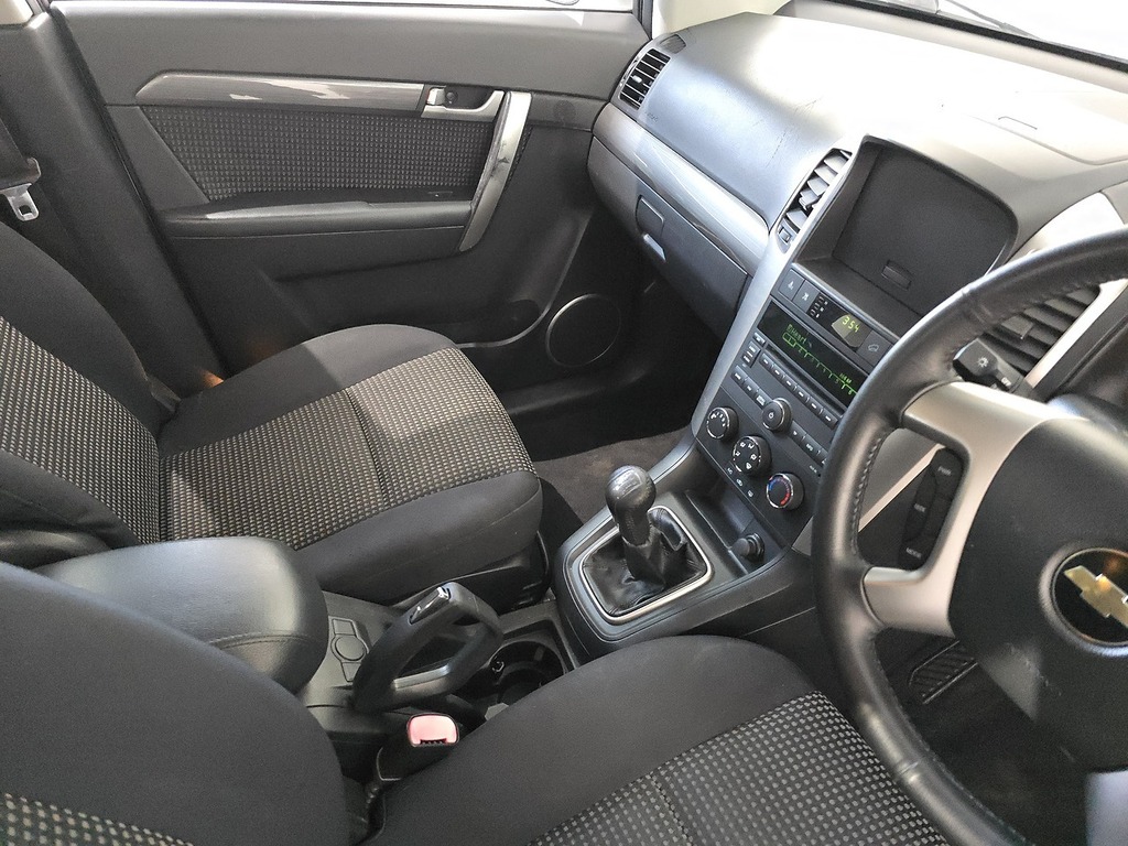 Chevrolet Captiva Vcdi Ls Silver #36