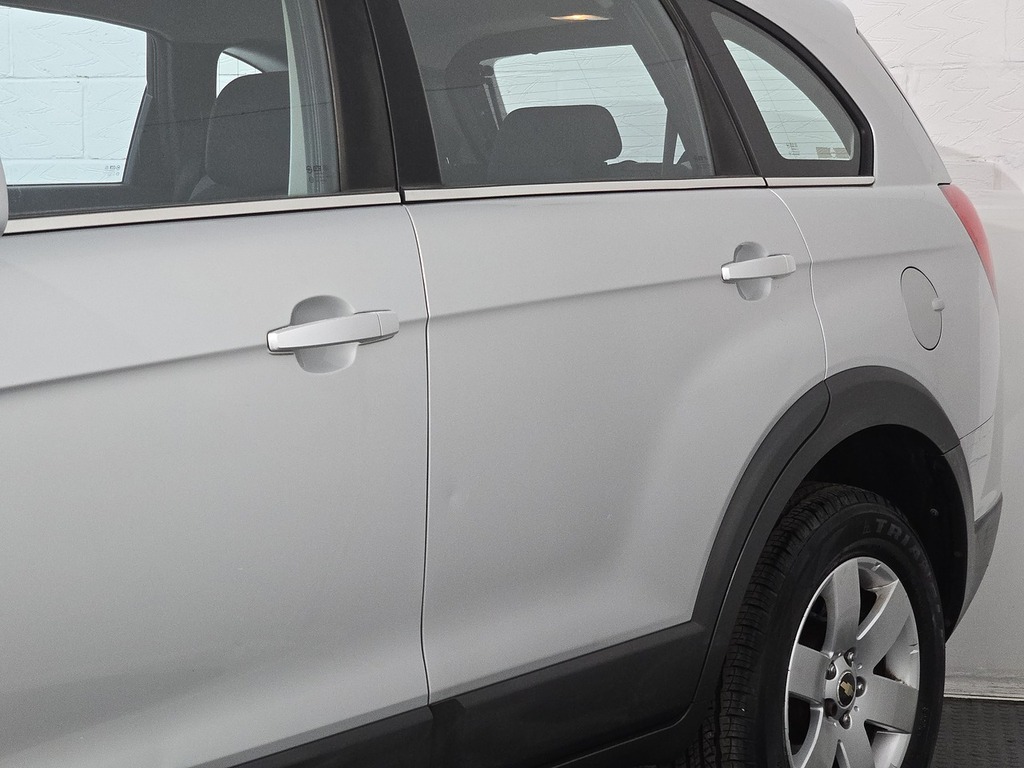 Chevrolet Captiva Vcdi Ls Silver #13