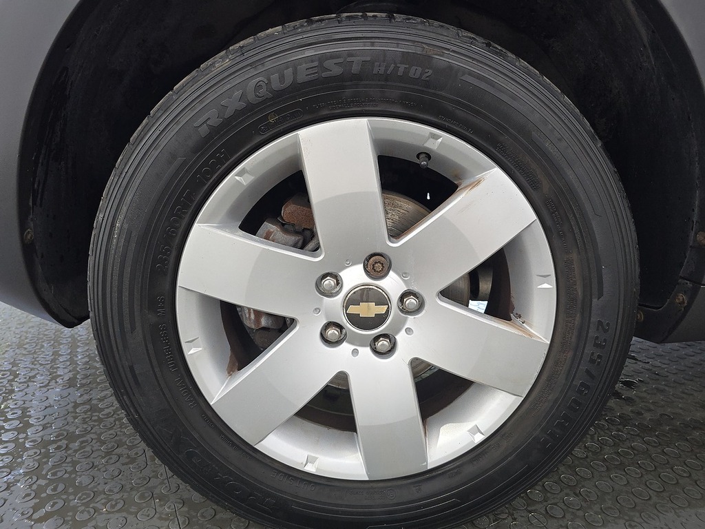 Chevrolet Captiva Vcdi Ls Silver #49