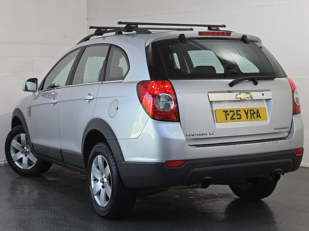 Chevrolet Captiva Vcdi Ls Silver #17