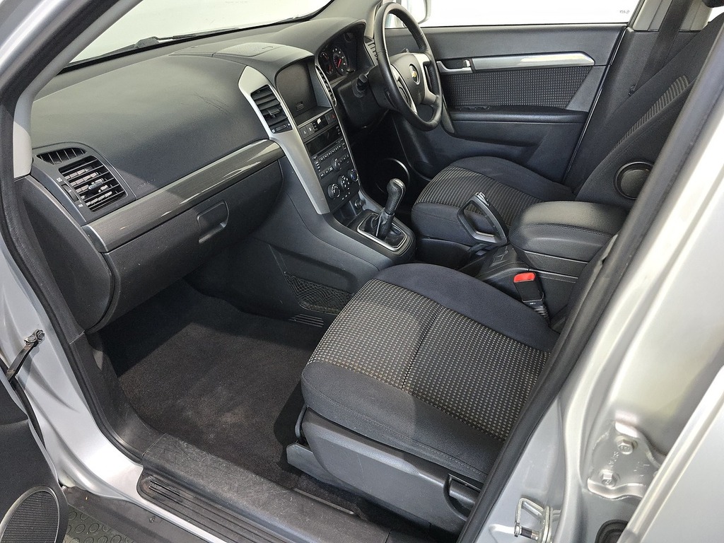 Chevrolet Captiva Vcdi Ls Silver #44