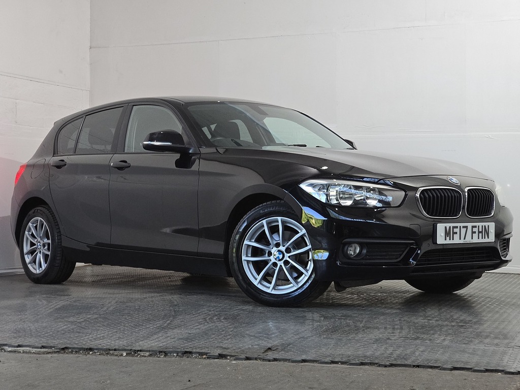 BMW 1 Series 118I Se MF17FHN Black #3