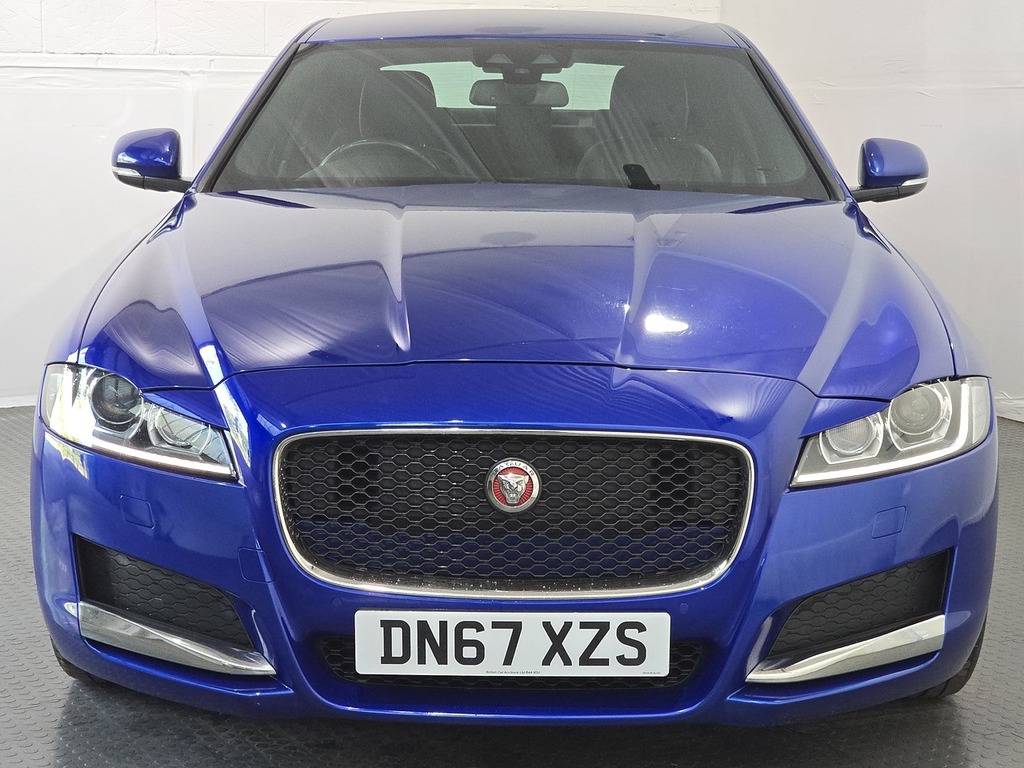 Jaguar XF 2.0D 180 Prestige  #12
