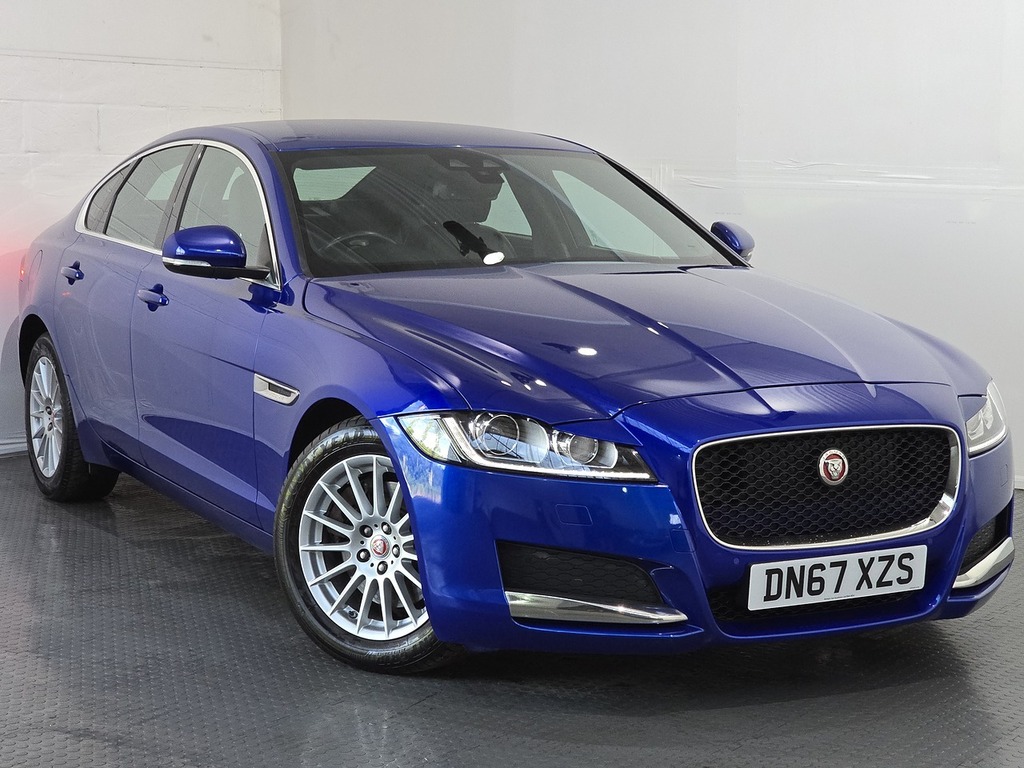 Jaguar XF D Prestige Blue