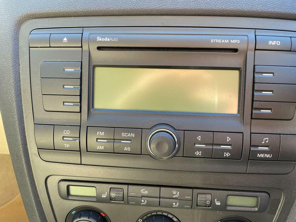 Skoda Octavia Scout Tdi Blue #34