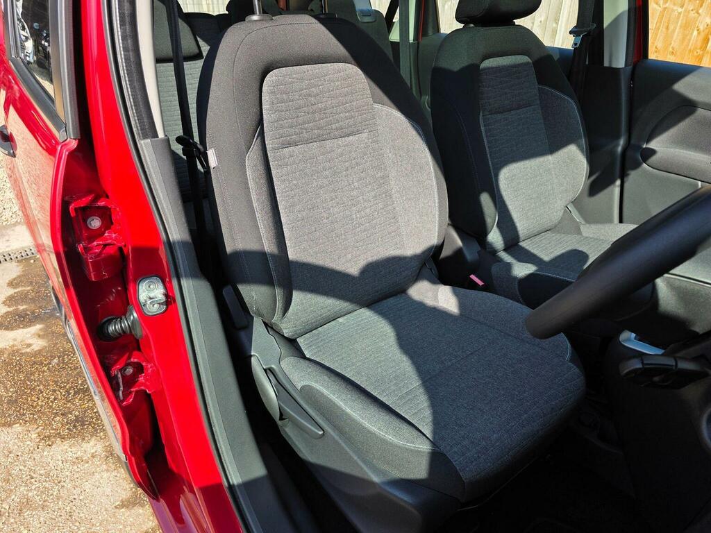 Citroen C3 Picasso  Red #14