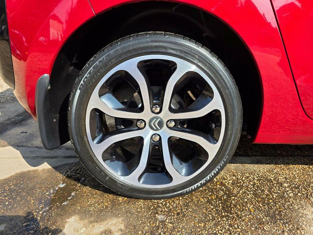 Citroen C3 Picasso  Red #10