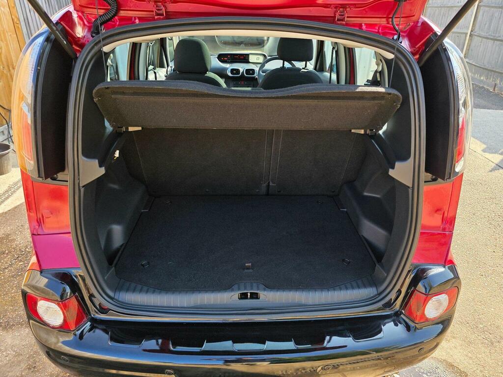 Citroen C3 Picasso  Red #32