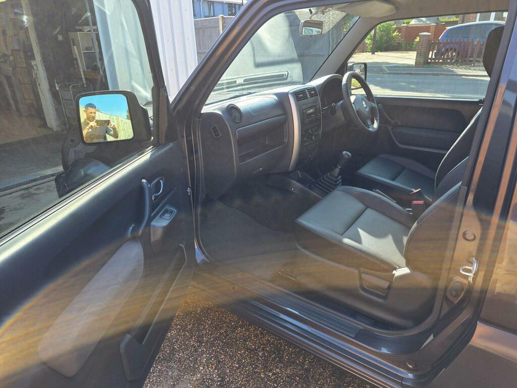 Suzuki Jimny Sz4 Grey #25