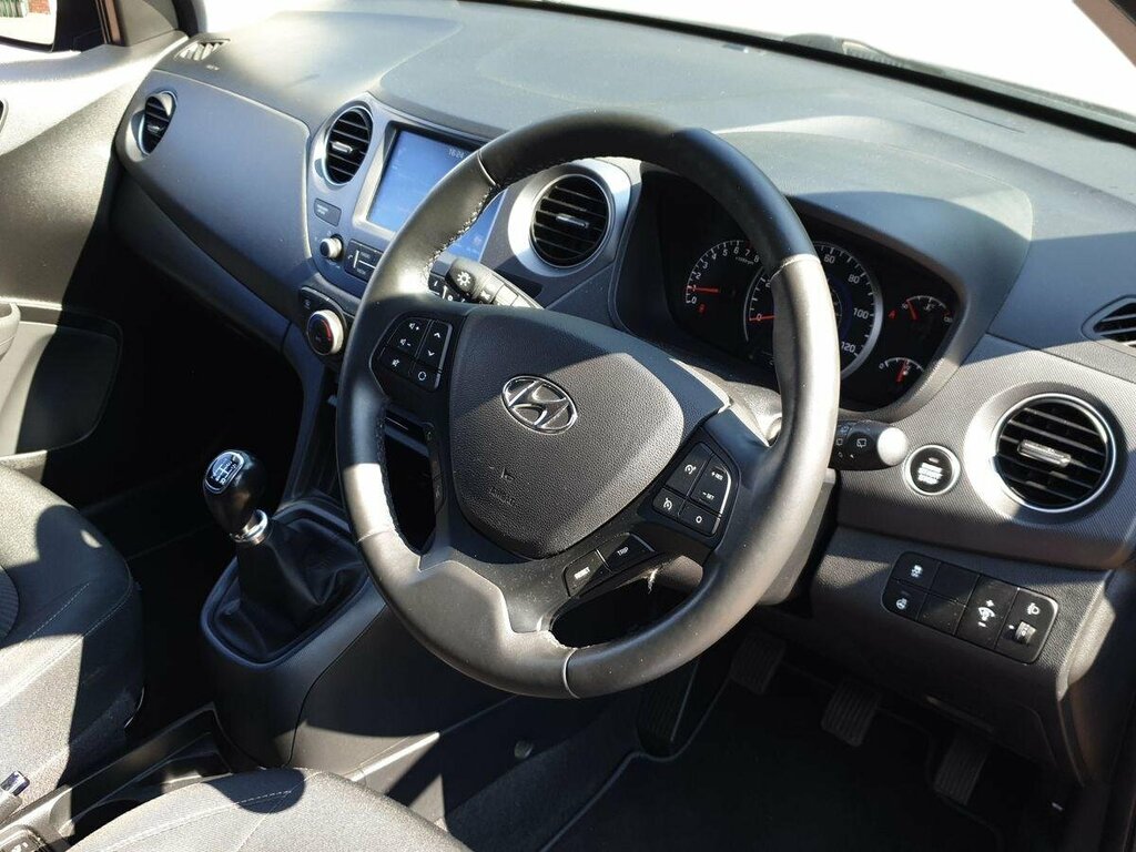 Hyundai I10 1.2 Premium Se - 2019 69 YX69RKA Blue #6