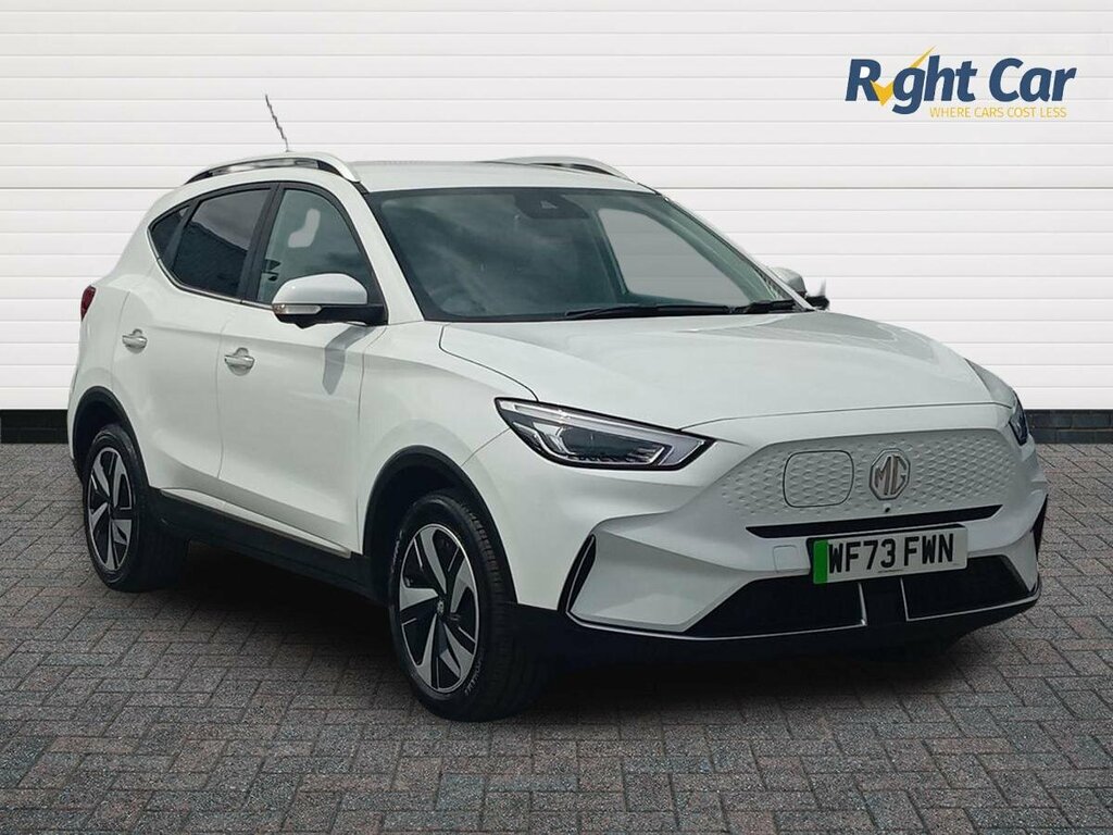 MG ZS 51.1Kwh Trophy Connect - 2023 73 White