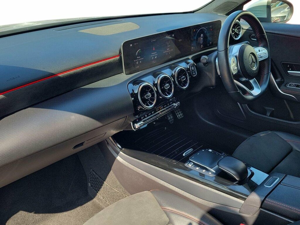 Mercedes-Benz A Class 1.3 A180 Amg Line Executive 7G-dct - 2020 7 HV70MXL Silver #2