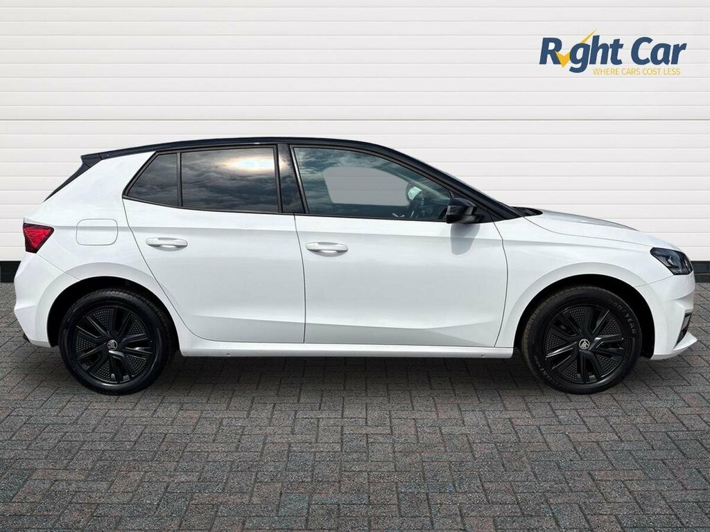 Skoda Fabia 1.0 Tsi Colour Edition - 2022 72 HN72KOX White #4