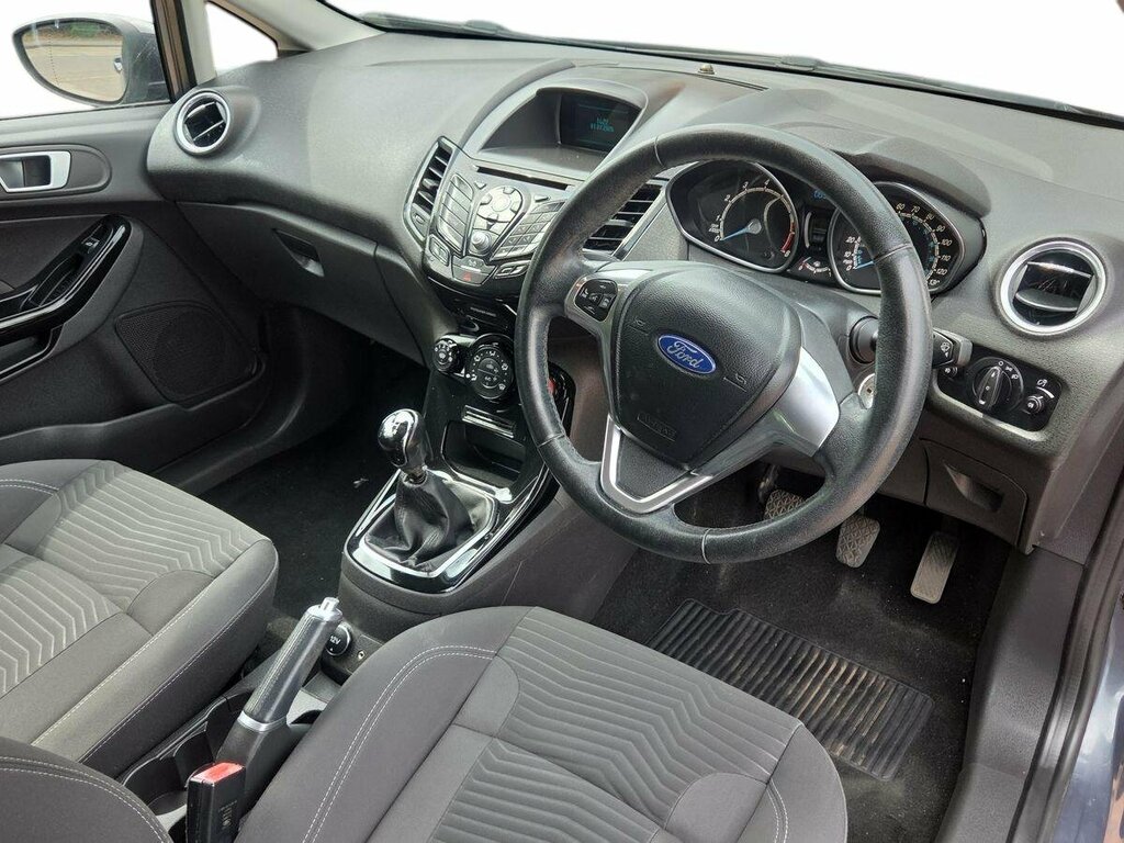 Ford Fiesta 1.25 Zetec - 2015 15 Grey #6