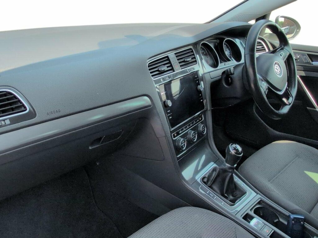 Volkswagen Golf 1.0 Tsi Match Edition - 2019 69 GL69WZR White #2